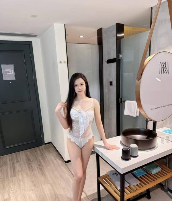 海珠性感骚妇 图片 2