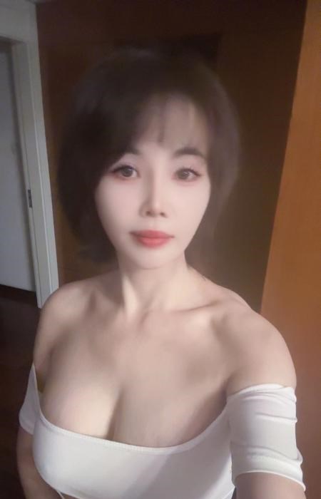 拱墅温柔少妇 图片 2
