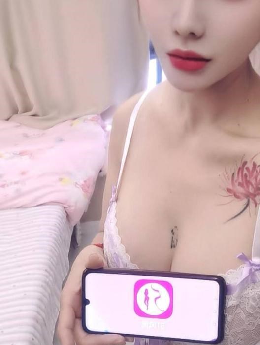 蜀山舌吻美女薇薇 图片 3