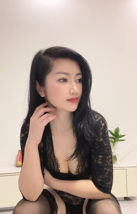 福田区少妇丽丽 图片 3