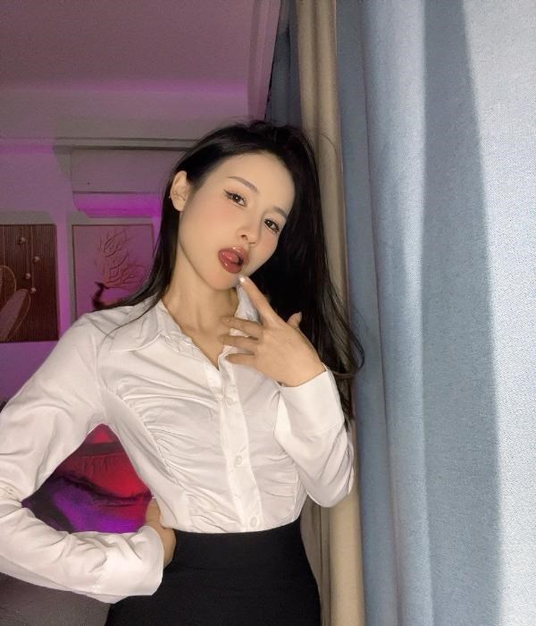 福州小骚货妲己 图片 2