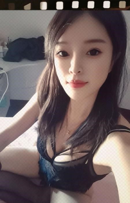 天河水多骚妹思思 图片 2