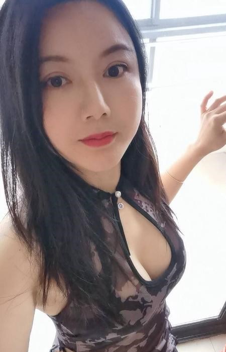 园区大奶少妇啊朱 图片 3