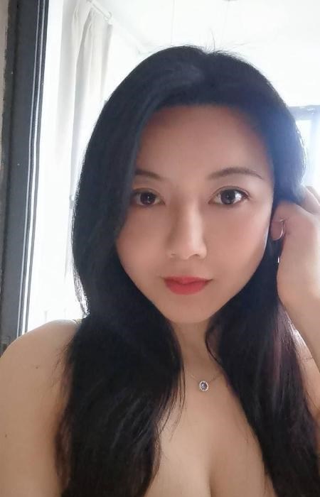 园区大奶少妇啊朱 图片 4